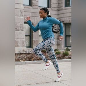 Savvi Indi Leggings in Satellite Ink Splatter